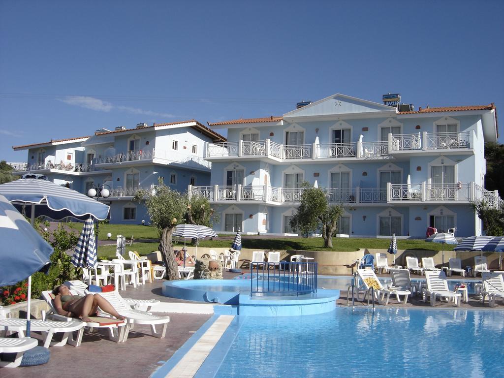 Filoxenia Apartments & Studios Теологос Екстер'єр фото